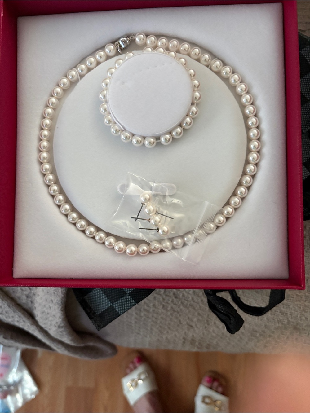 Elegant White Pearl Necklace and Stud Set